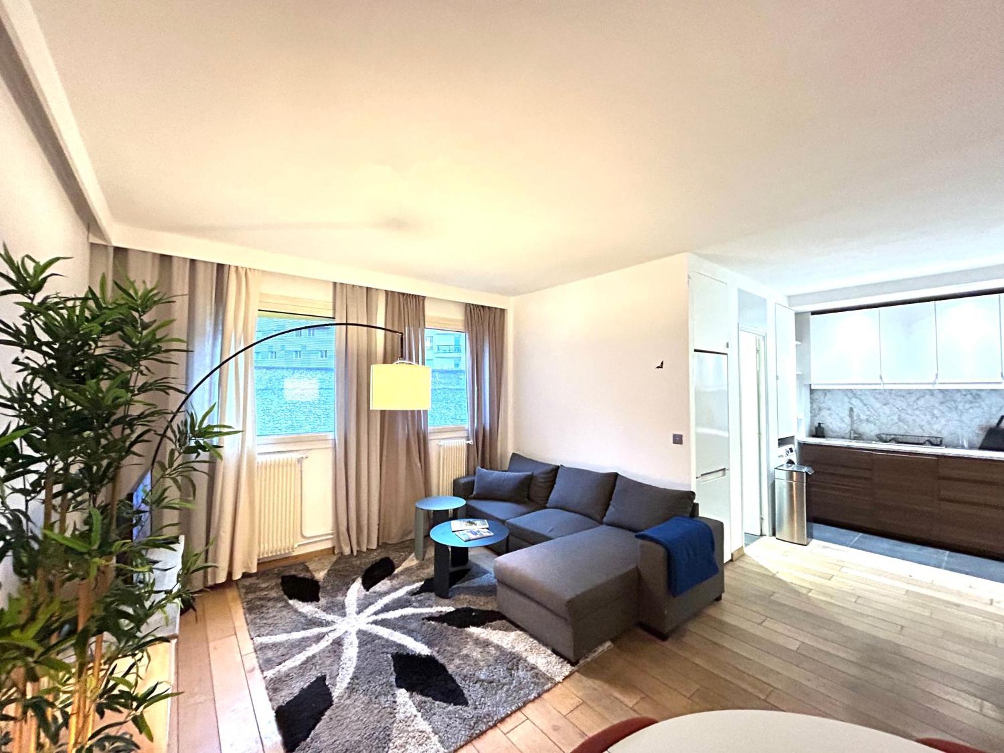 Big Apartment Eiffel Tower View Paris Dış mekan fotoğraf