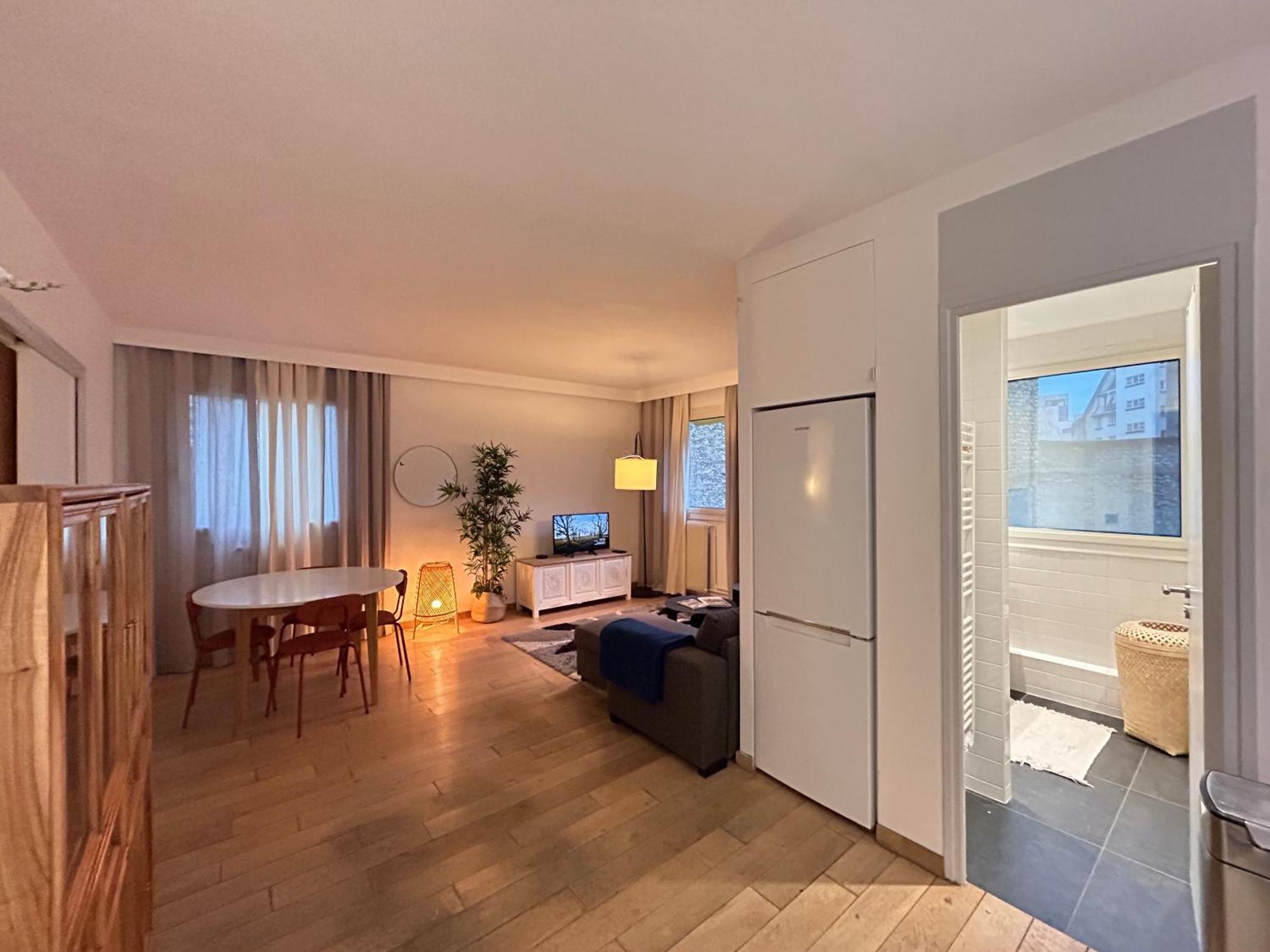 Big Apartment Eiffel Tower View Paris Dış mekan fotoğraf